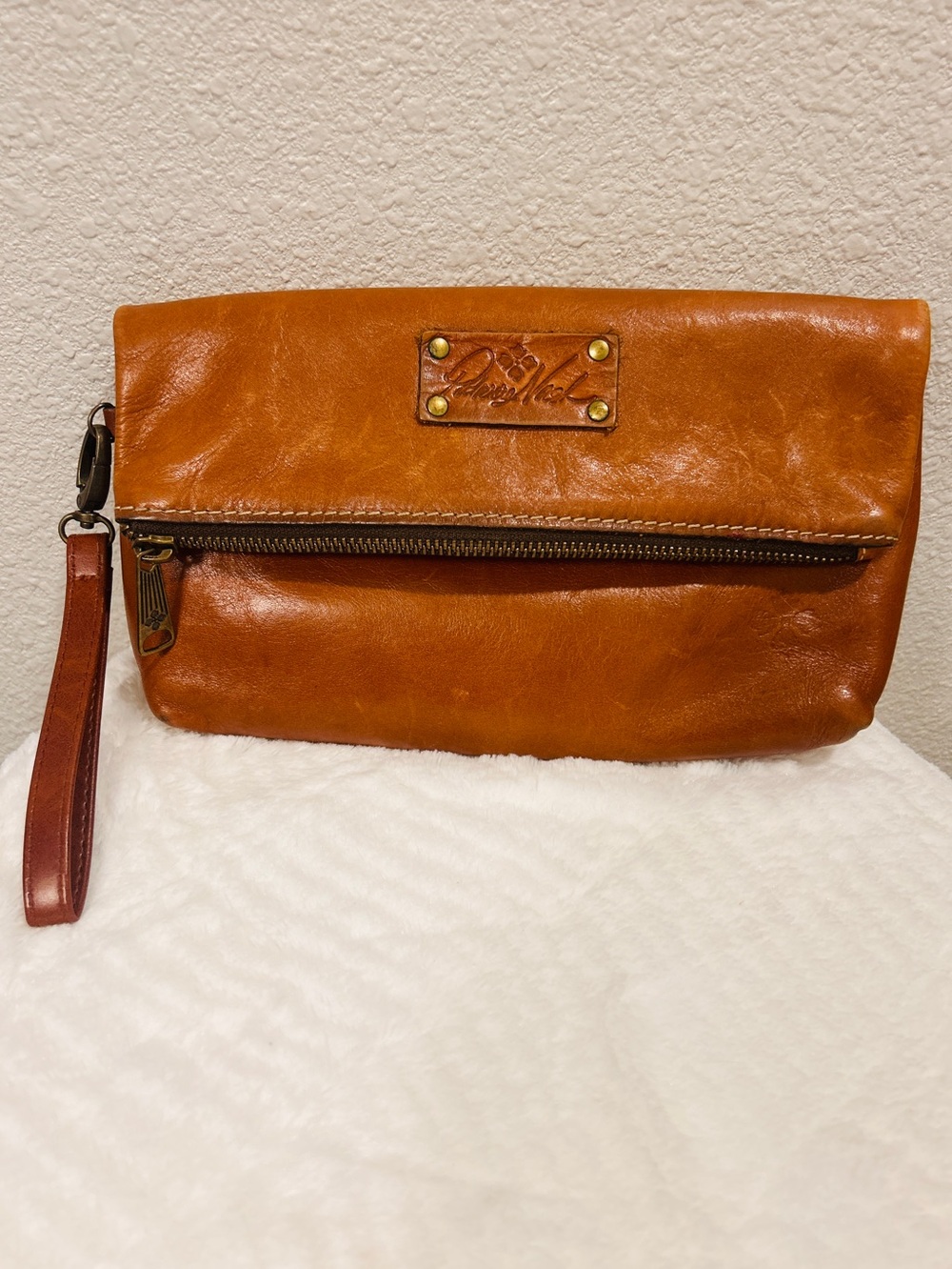 Patricia Nash Brown Leather Flap Zip Wristlet Clutch 10 inch